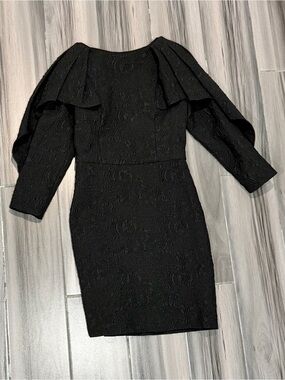 BCBGMaxAzria Black Long-Sleeve Textured Sheath Dress